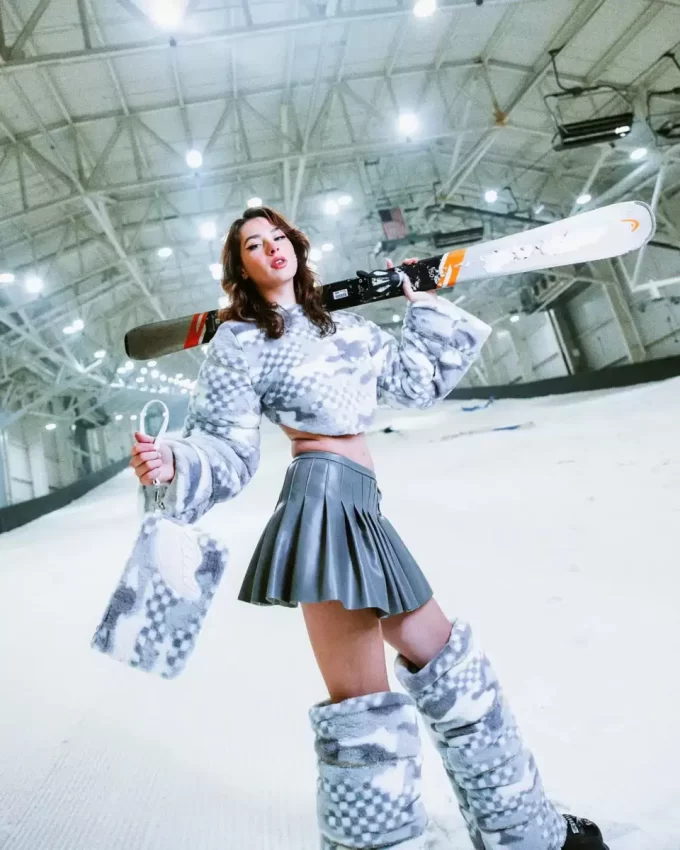 3AM PLUSH SWISS ALPS CROSSOVER CLUTCH