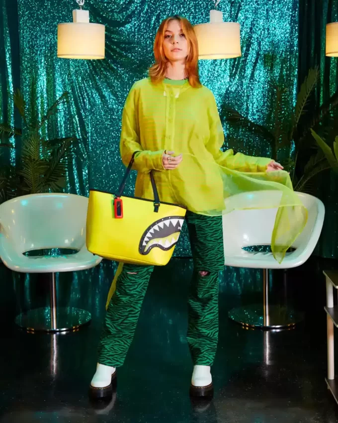 ADRENALINE RUSH TOTE