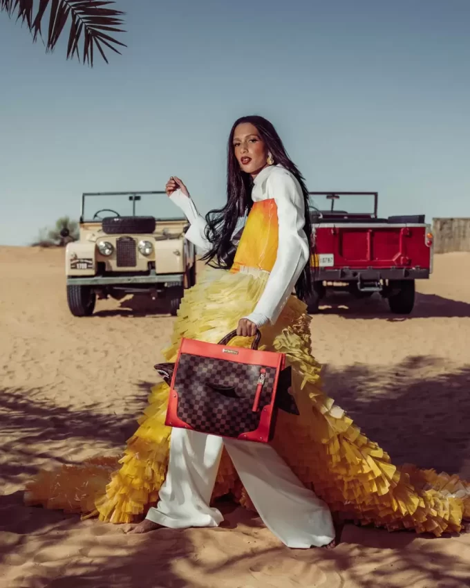 ALL OR NOTHING SHARKS IN PARIS TOTE