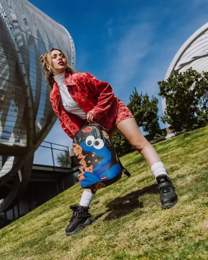 COOKIE MONSTER COOKIE SHARKBITE BACKPACK (DLXV)