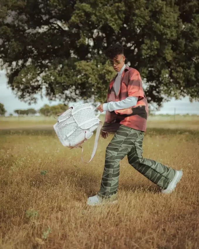 CRÈME DE LA CRÈME MONTE CARLO CRÈME DE LA CRÈME MONTE CARLO