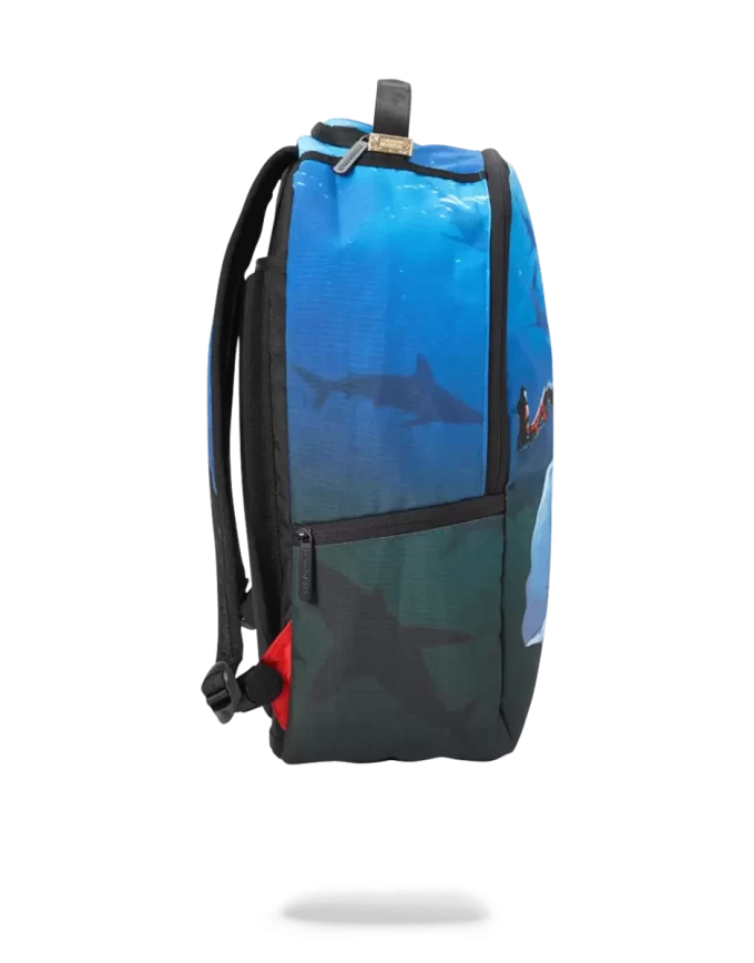 DEADPOOL ATTACK SHARK