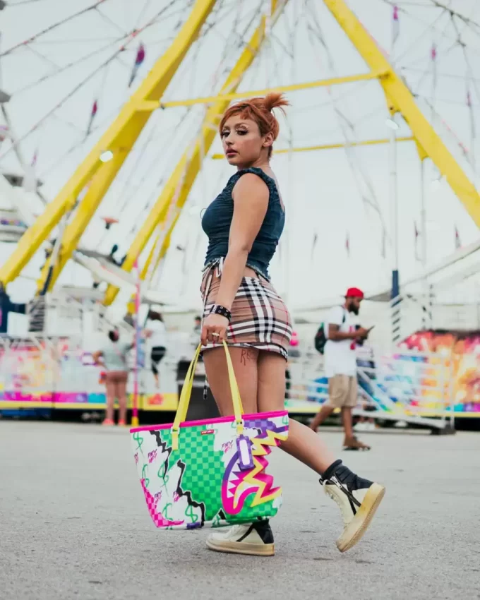 DREAMY TECHNICOLOR TOTE DREAMY TECHNICOLOR TOTE