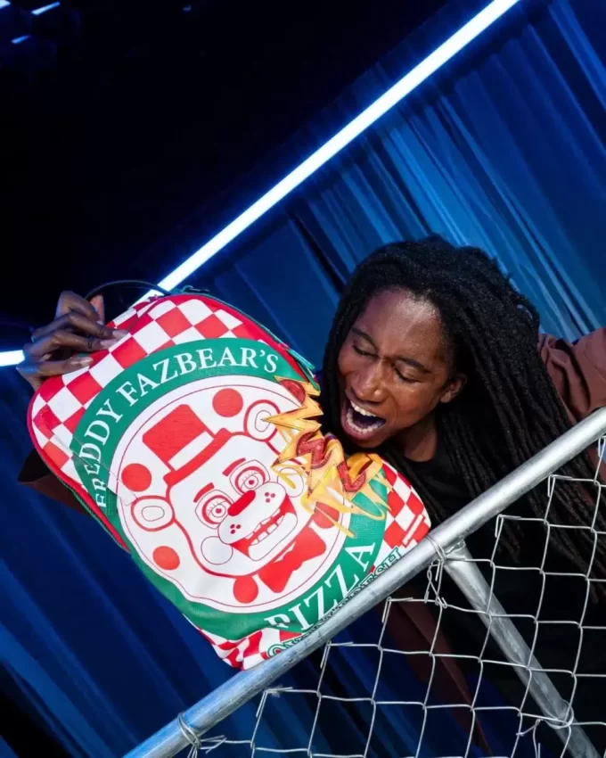 FIVE NIGHTS AT FREDDY’S PIZZA TAKEOUT