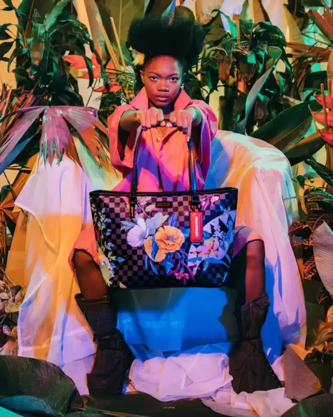 GALA AFTER PARTY TOTE