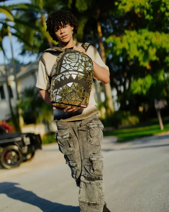 HAND MADE MIRROR SHARK BURST – SUPER EXCLUSIVE