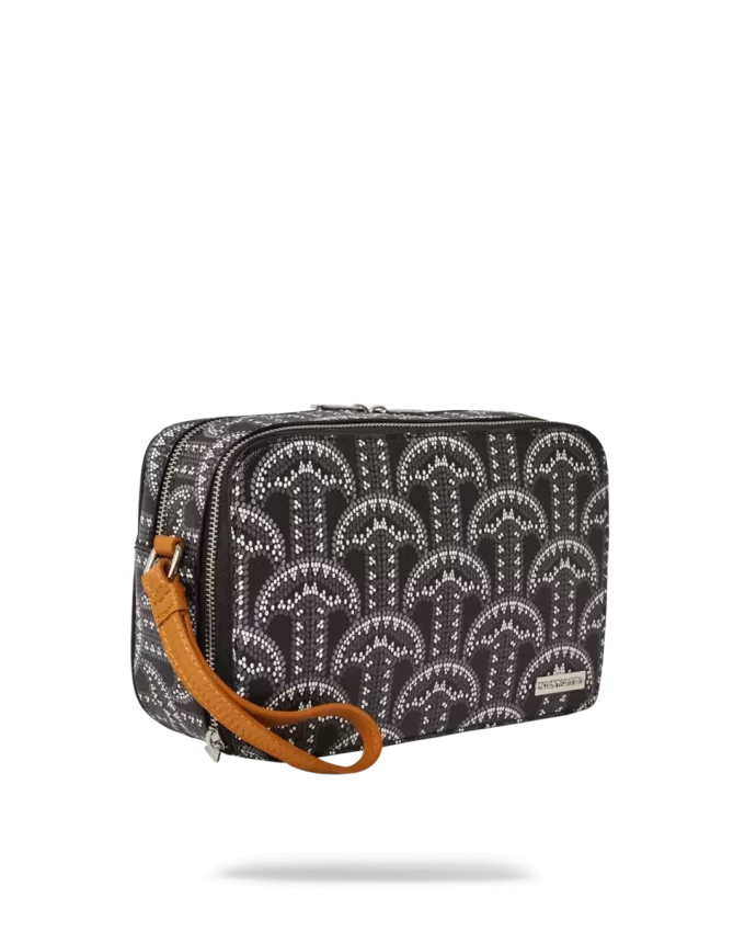 ILLUCHAINS TOILETRY BAG