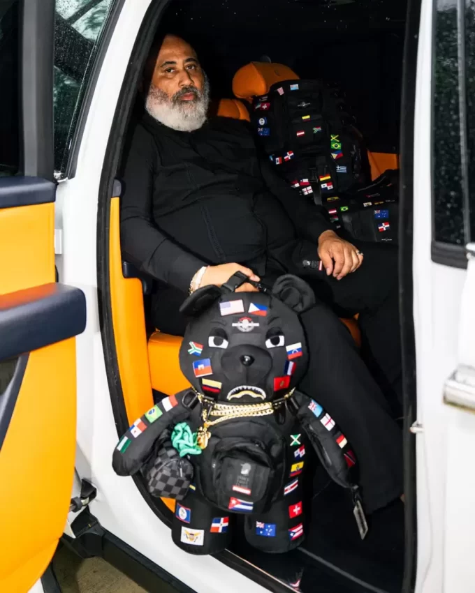 JAMES FIRST CLASS GLOBAL FLAGS MONEYBEAR BACKPACK JAMES FIRST CLASS GLOBAL FLAGS MONEYBEAR BACKPACK