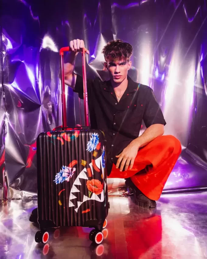 JARDIN D’EDEN HARDSHELL CARRY-ON LUGGAGE