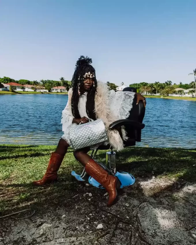 KNIT SHARKS IN PARIS IN CREAM MINI DUFFLE KNIT SHARKS IN PARIS IN CREAM MINI DUFFLE