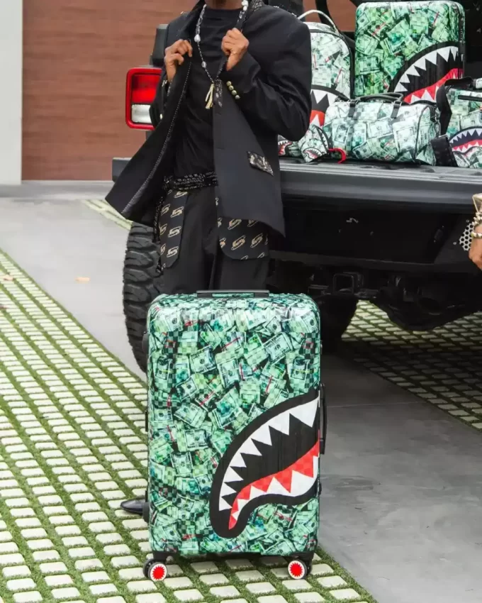 MAMA I MADE IT SHARKITECTURE HARDSHELL FULL-SIZE LUGGAGE