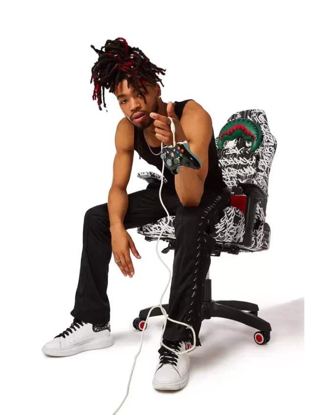 NIGHT VISION GAMING CHAIR – SUPER RARE