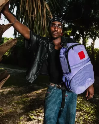 NOOO WAY!!! A REVERSIBLE BACKPACK – PURPLE VELOUR TO OG SHARKS IN PARIS BACKPACK