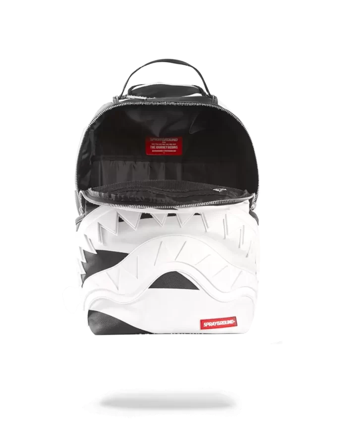 PHANTOM WHITE RUBBER SHARK