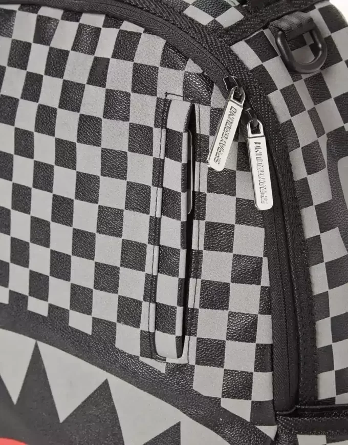 REFLECTIVE SHARKS IN PARIS REFLECTIVE SHARKS IN PARIS