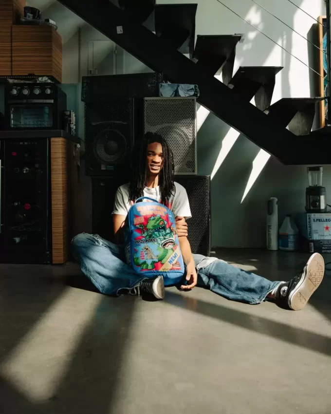 REPTAR PRIZE INSIDE DLXSR BACKPACK