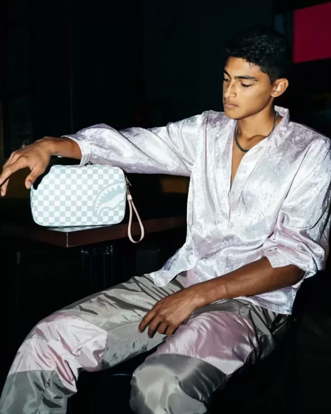 ROSE ALL DAY LA PALAIS TOILETRY BAG