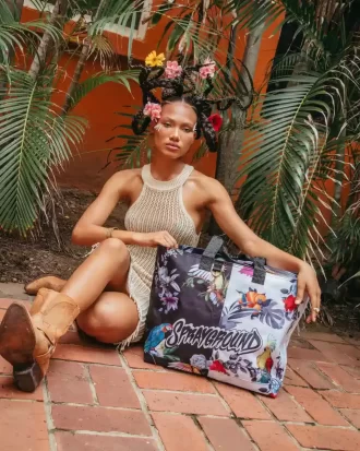 SHADOW FLIGHT BEACH TOTE