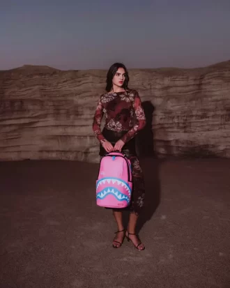 SHARK CENTRAL AMUSEMENT DLXSV BACKPACK