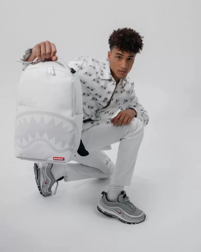 SHARK CENTRAL BACKPACK WHT/WHT (DLXV)