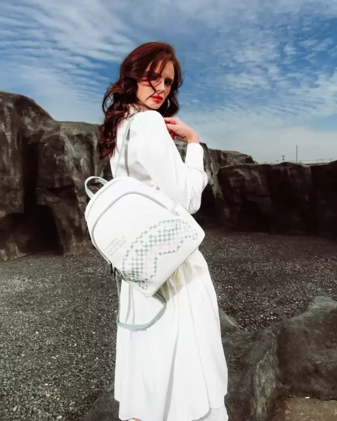 SHARK CENTRAL DYNAMIC SAVAGE BACKPACK