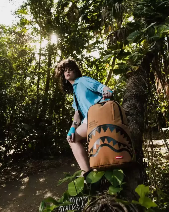 SHARK CENTRAL INTERIOR DLX BACKPACK SHARK CENTRAL INTERIOR DLX BACKPACK