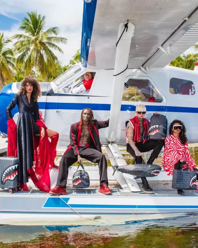 SHARKFINITY STEALTH PILOT DUFFLE