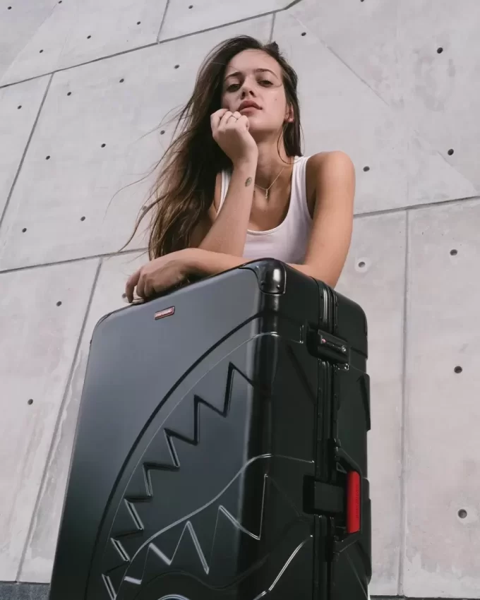 SHARKITECTURE MOLDED 2 PC LUGGAGE SET