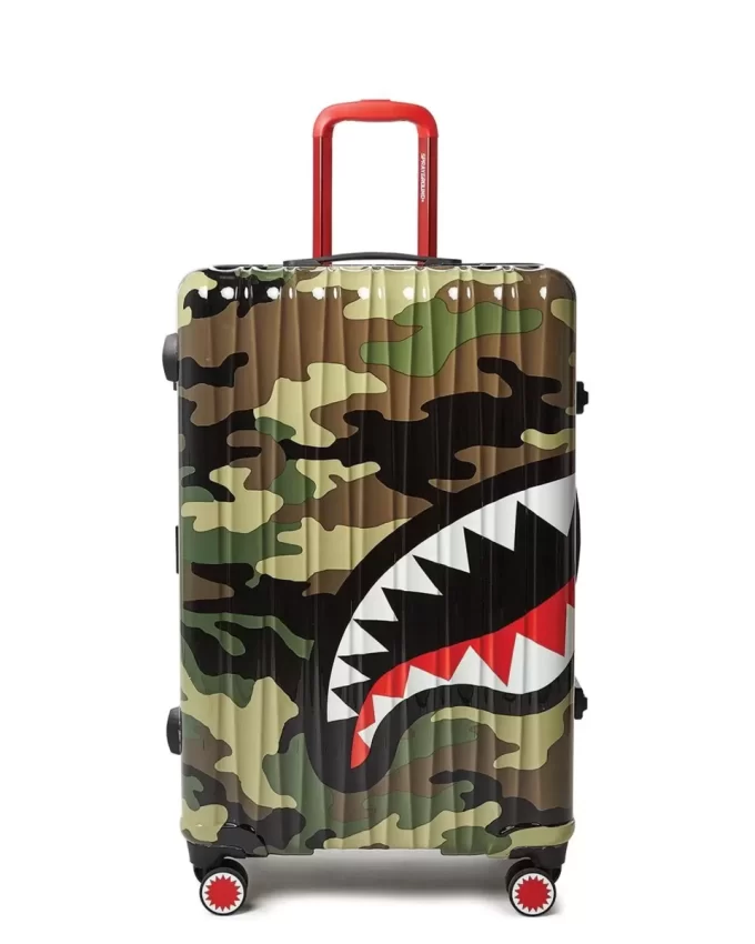 SHARKNAUTICS (CAMO) 29.5” FULL-SIZE LUGGAGE