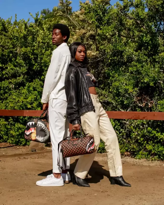 SHARKS IN PARIS UNSTOPPABLE DUFFLE SHARKS IN PARIS UNSTOPPABLE DUFFLE