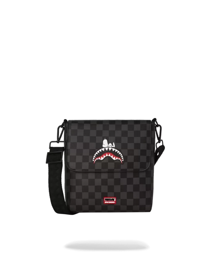 SNOOPY DAY OFF MESSENGER SLING BAG