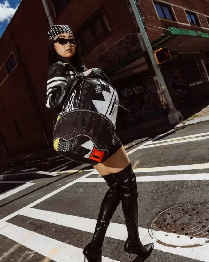 SOHO SOUNDSYSTEM BACKPACK SOHO SOUNDSYSTEM BACKPACK