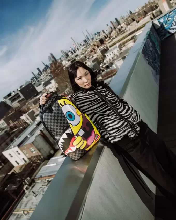 SPONGEBOB HELLO YOU’RE AMAZING DLXSV BACKPACK