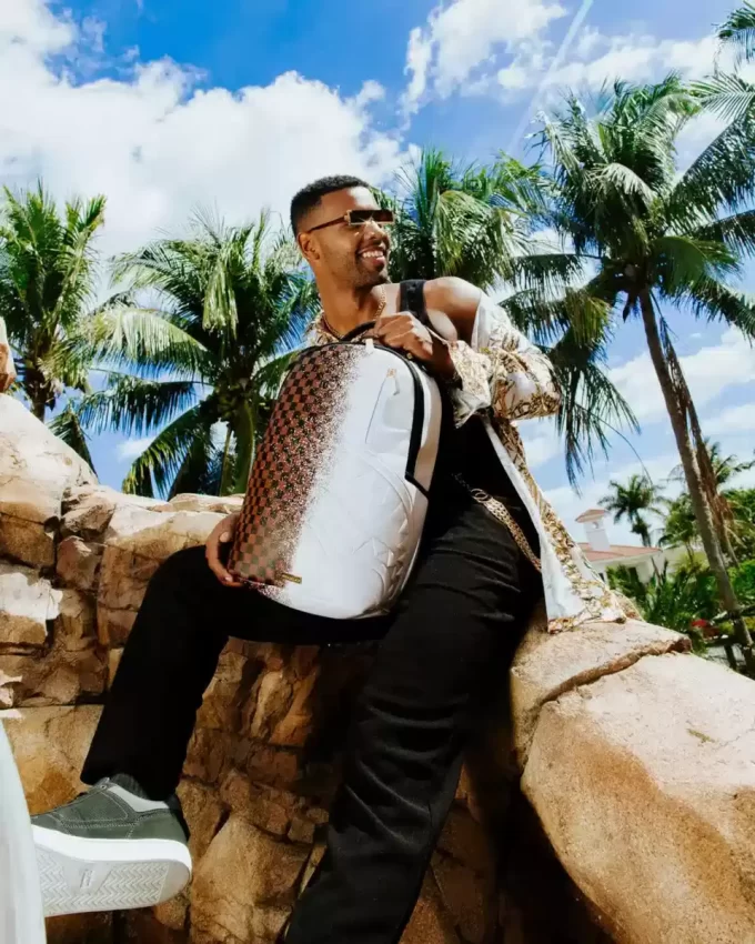 SPRAYSHARKS WORLDWIDE BACKPACK SPRAYSHARKS WORLDWIDE BACKPACK