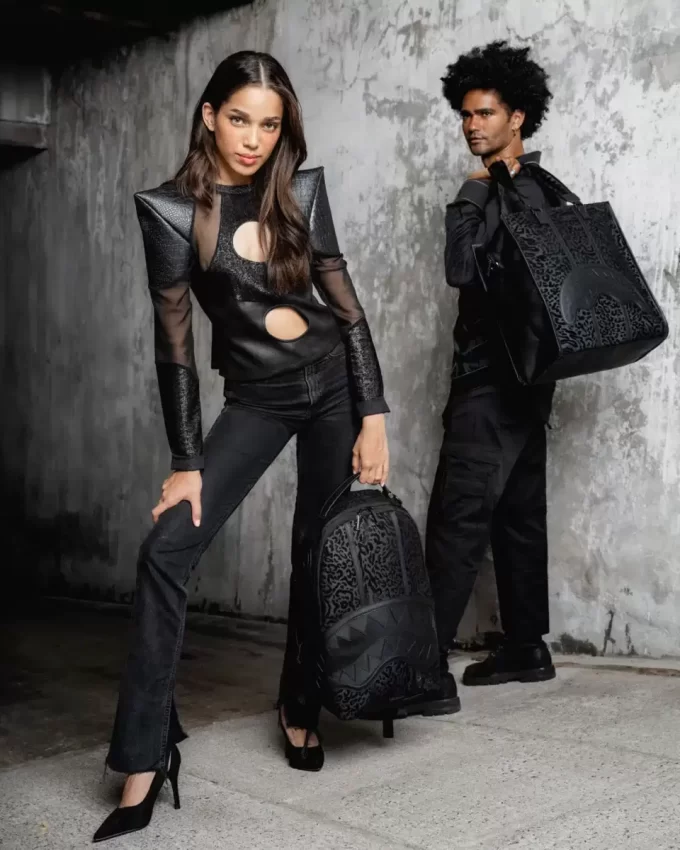 SPYCRAFT PREDATOR DUFFLE CARRY-ON BAG