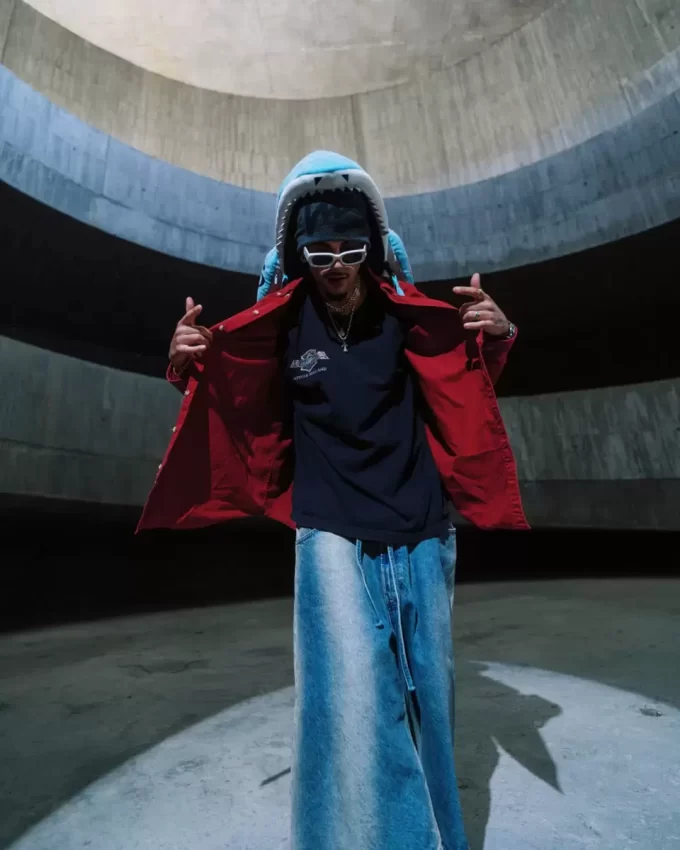 STUFFED SAVAGE HOODY BACKPACK SHARK