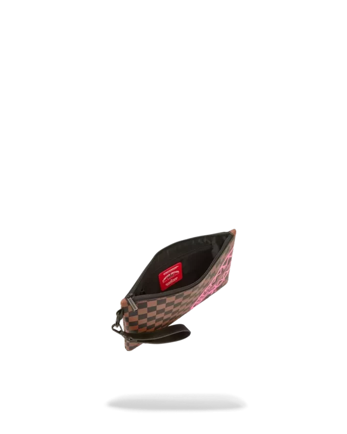 THE ARTISTS TOUCH CROSSOVER CLUTCH