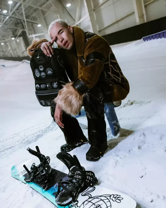 THE GLOBAL EXPEDITION NIGHTZONE BACKPACK THE GLOBAL EXPEDITION NIGHTZONE BACKPACK