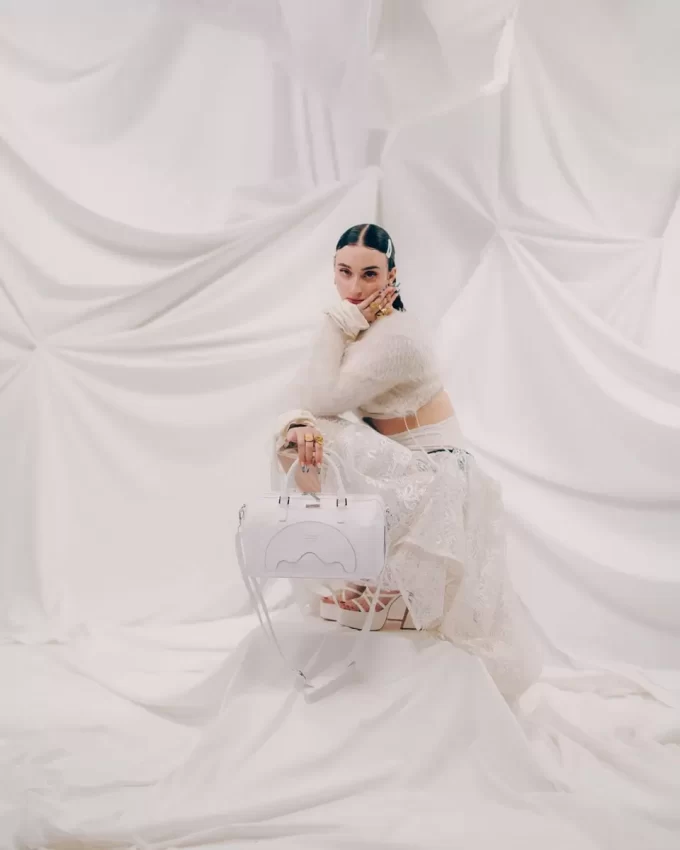 THE HEADQUARTERS – REFLECTION MINI DUFFLE