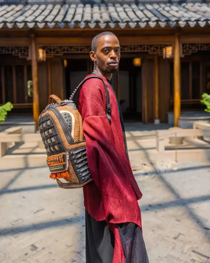 THE MET JAPANESE SAMURAI ARMOR BACKPACK THE MET JAPANESE SAMURAI ARMOR BACKPACK