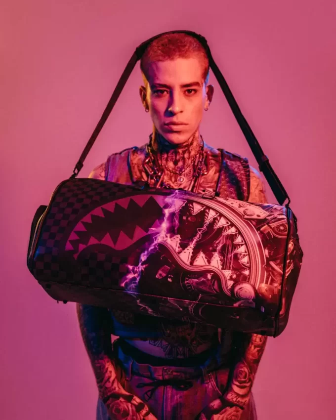 THE UNDERCURRENT LARGE DUFFLE