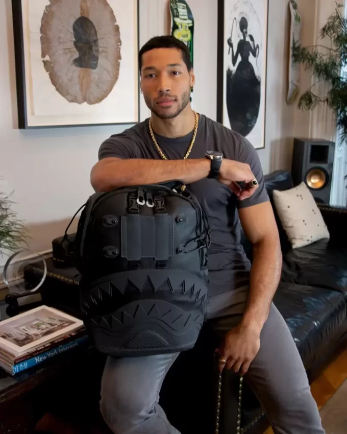 THE VAULT BACKPACK (DLXV)
