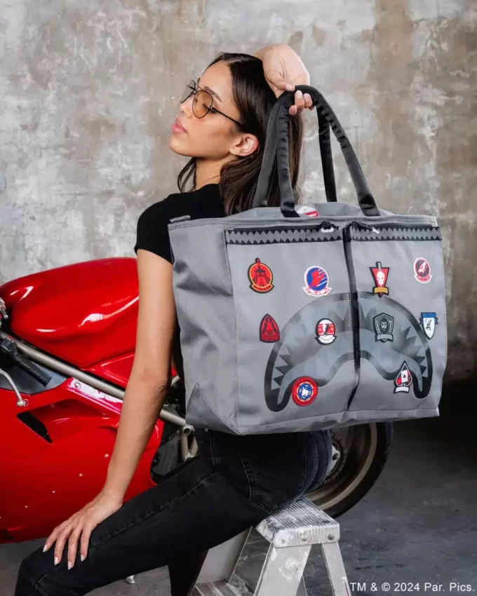 TOP GUN FLIGHT CREW OFFICIAL COLLAB PILOT TOTE