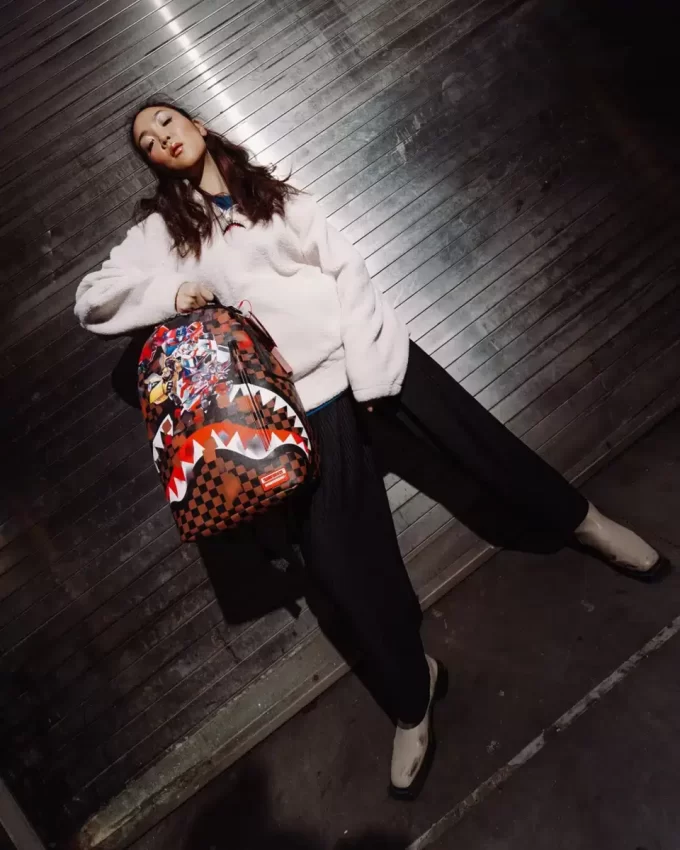 TRANSFORMERS PROTECT THE PLANET DLXSV BACKPACK