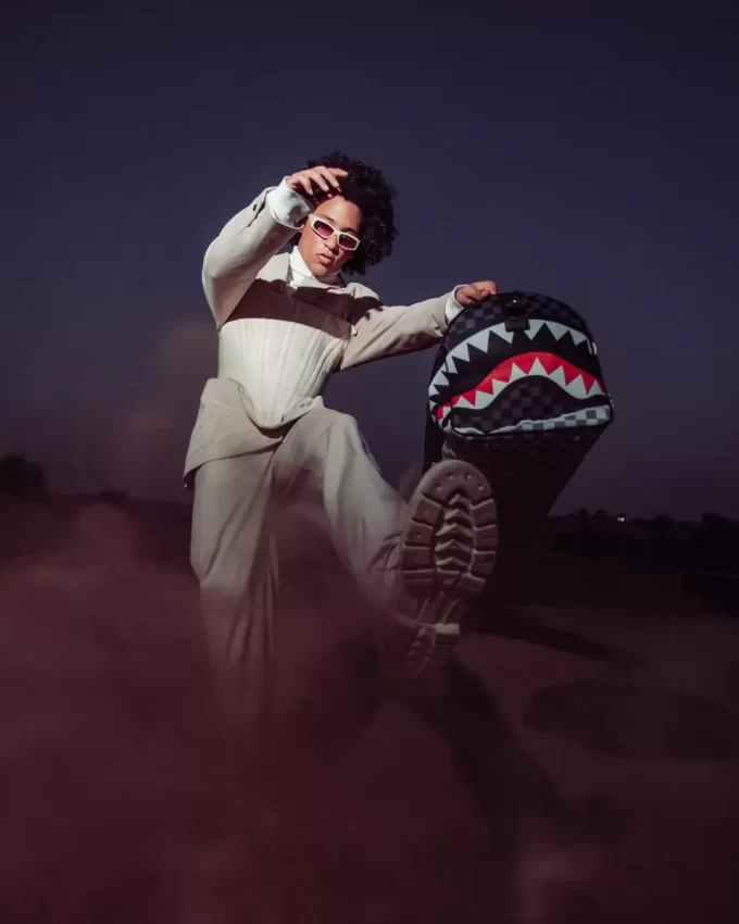 UNSTOPPABLE ENDEAVORS DUFFLE