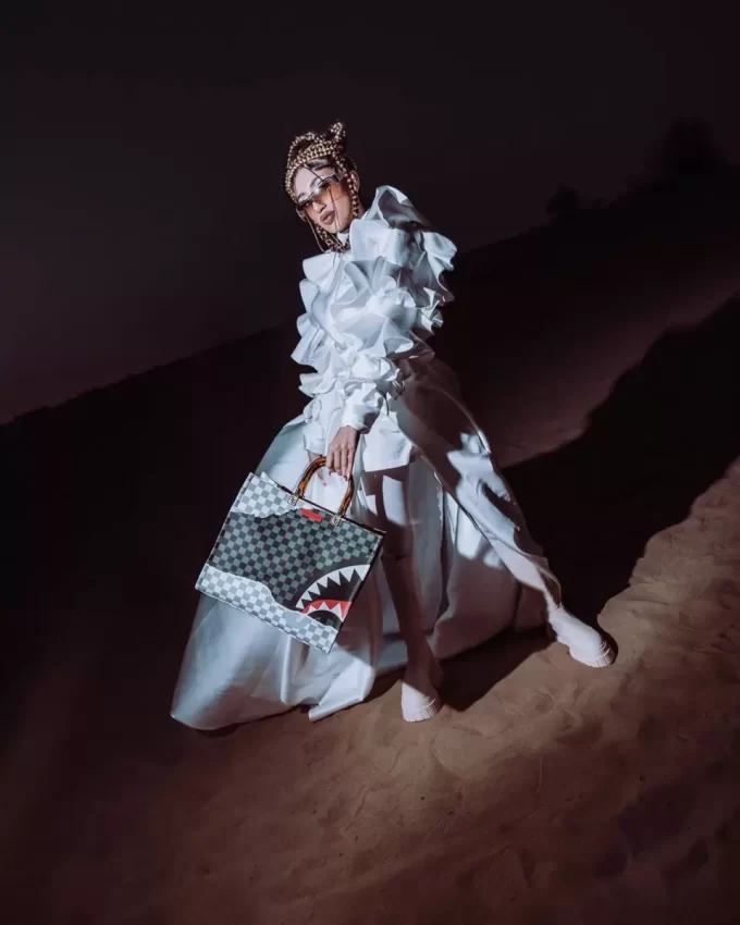 UNSTOPPABLE ENDEAVORS TORTUGA TOTE UNSTOPPABLE ENDEAVORS TORTUGA TOTE