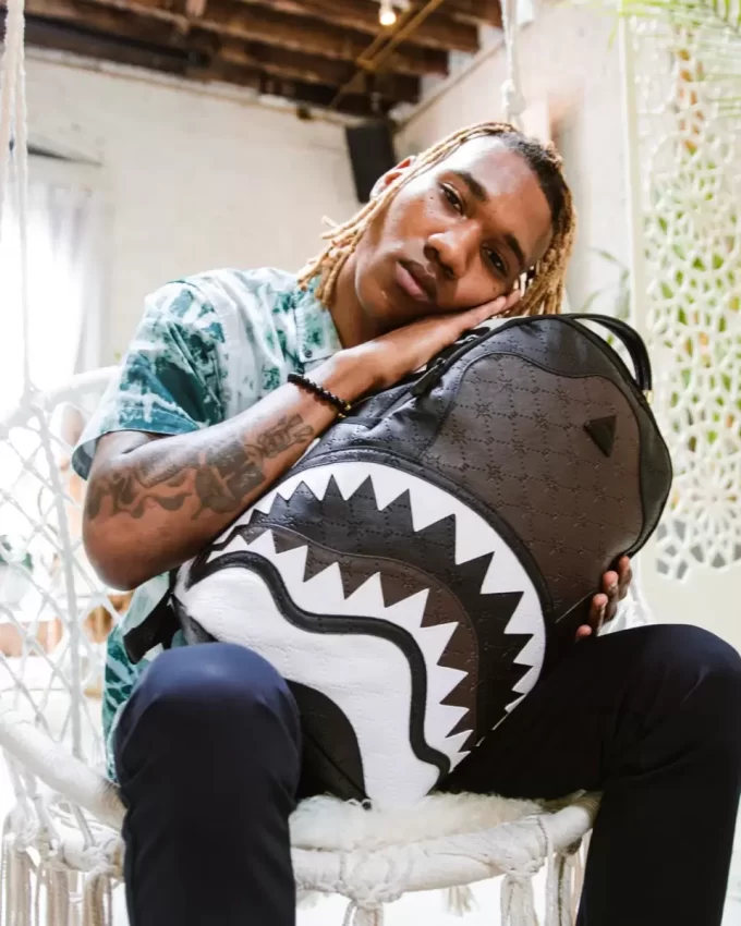 V.V.I.P. BACKPACK (DLXV)