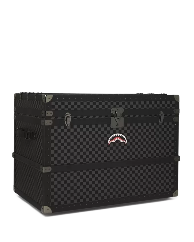 VANQUISH II WARDROBE TRUNK