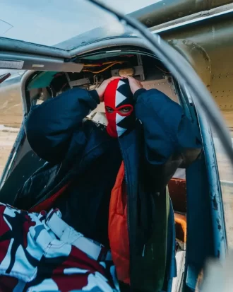 VERTICAL SHARK SKI MASK