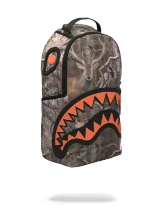 WILD LIFE HUNTER RUBBER SHARK BACKPACK